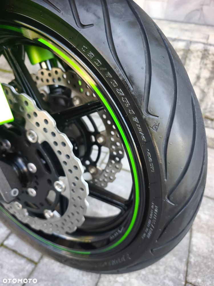 Kawasaki Versys 650 - 22
