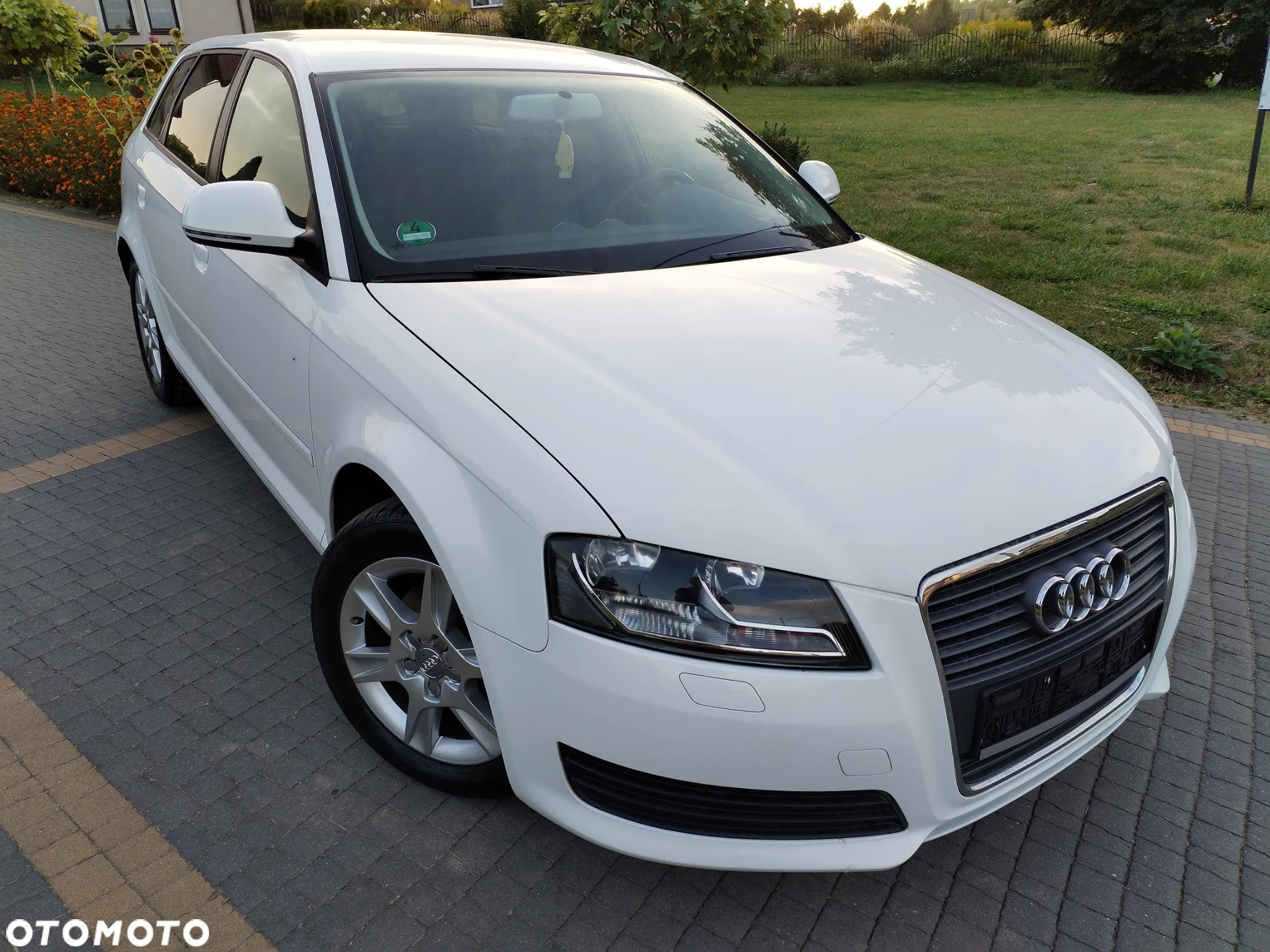Audi A3 Sportback - 2
