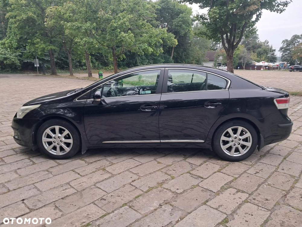 Toyota Avensis 2.0 D-4D Sol - 6