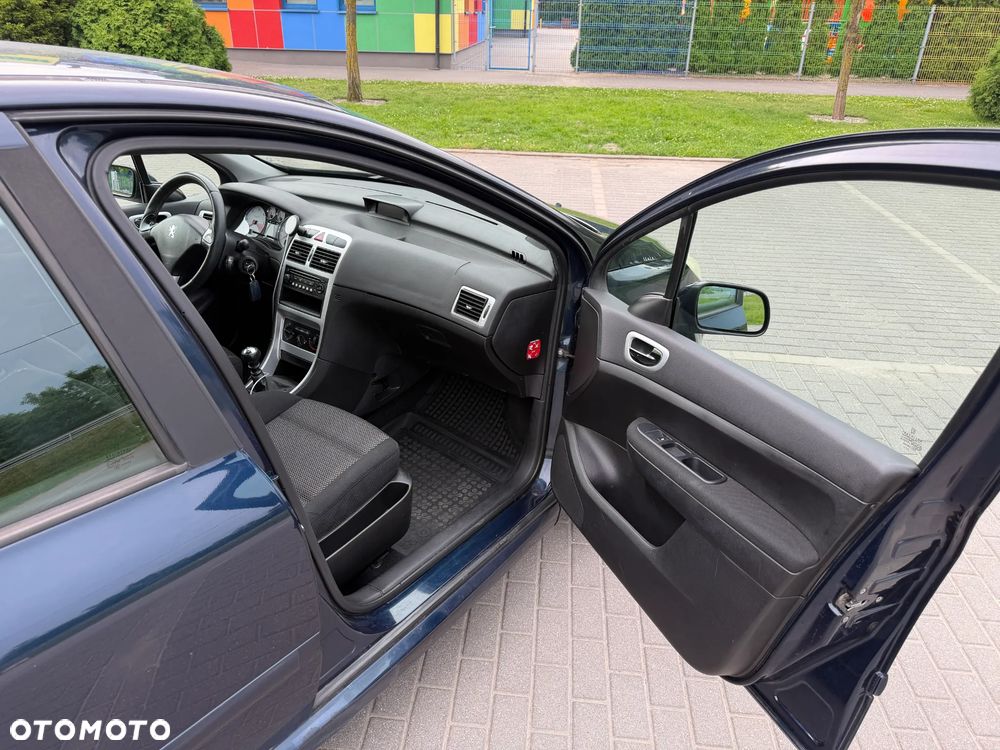 Peugeot 307 HDi 135 OXYGO - 16