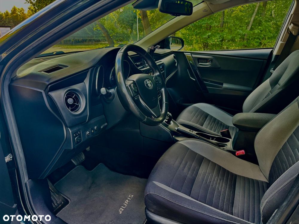 Toyota Auris 1.8 HSD Luna - 9