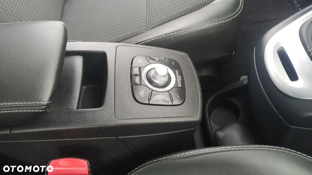 Renault Scenic Energy dCi 130 Start & Stop Bose Edition - 8