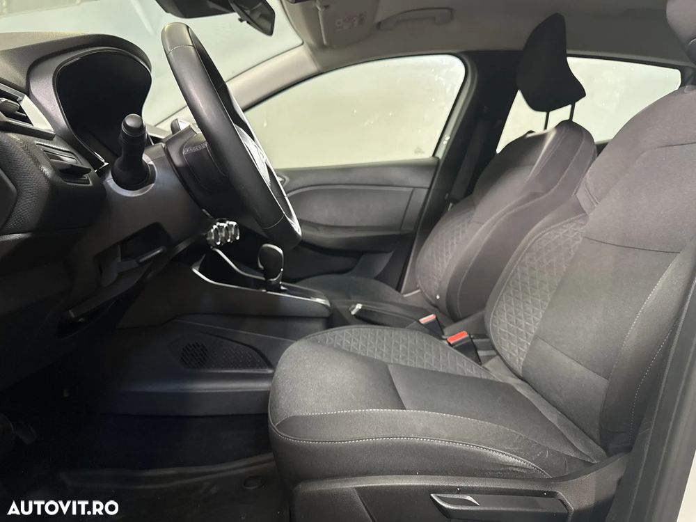 Renault Clio - 21