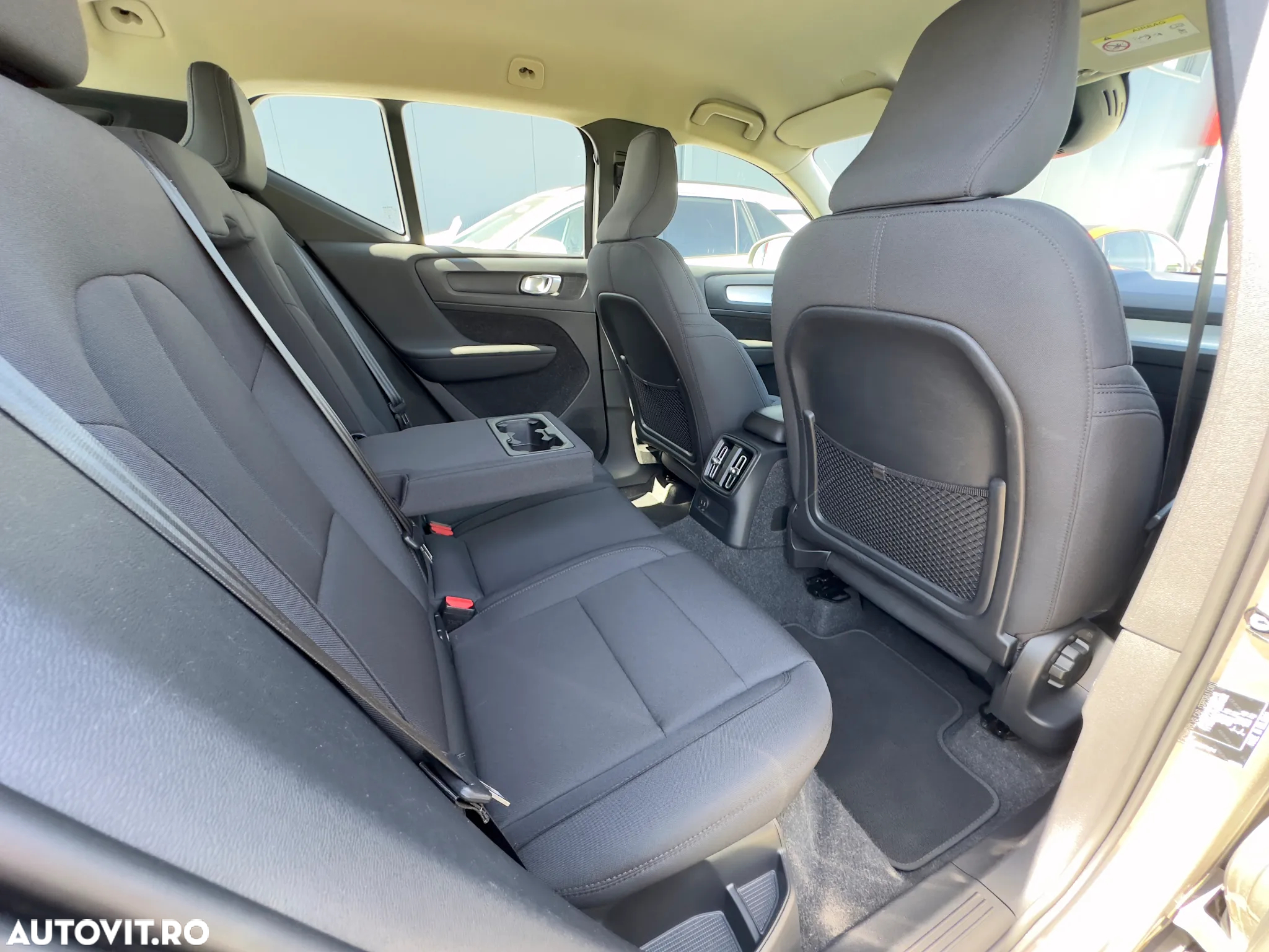 Volvo XC 40 T4 Recharge DKG Essential - 25