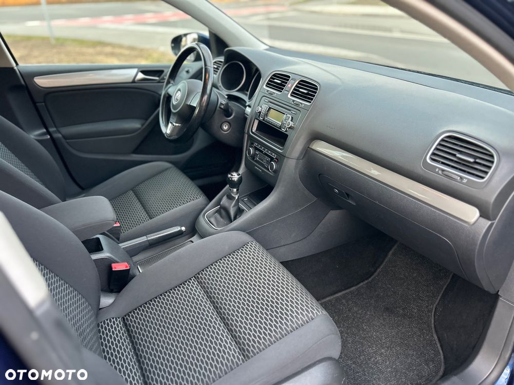 Volkswagen Golf 1.2 TSI BMT Trendline - 10