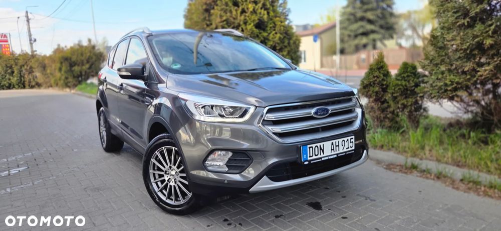 Ford Kuga 1.5 EcoBoost 2x4 Titanium - 22