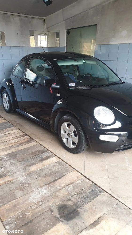 Volkswagen New Beetle 2.0 - 1