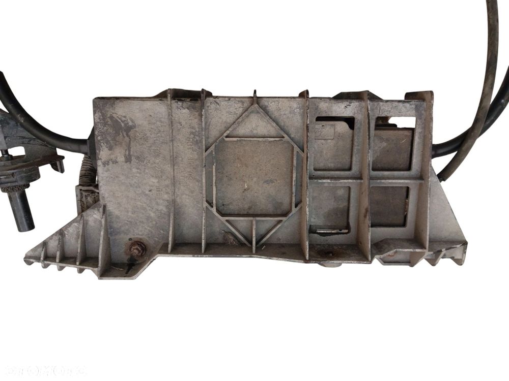 HAMULEC RĘCZNY ELEKTRYCZNY RENAULT SCENIC II LIFT (2006-2009) 1.6 16V 112KM 8200571486 000296431842 - 4