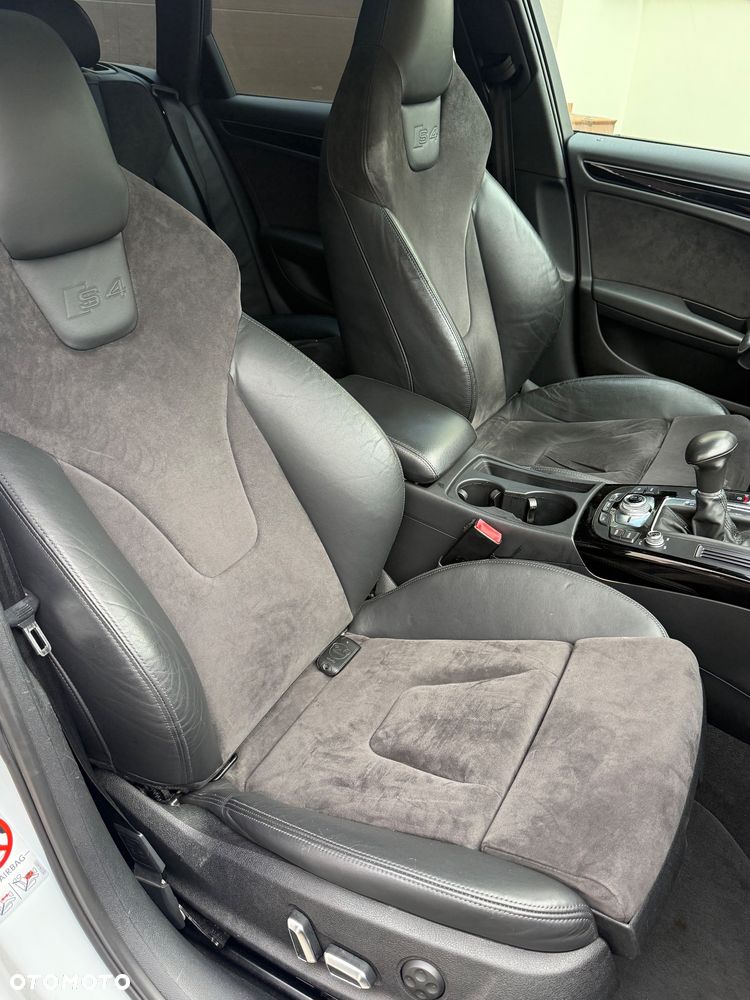 Audi A4 Avant 3.0 TDI Quattro Tiptronic - 13