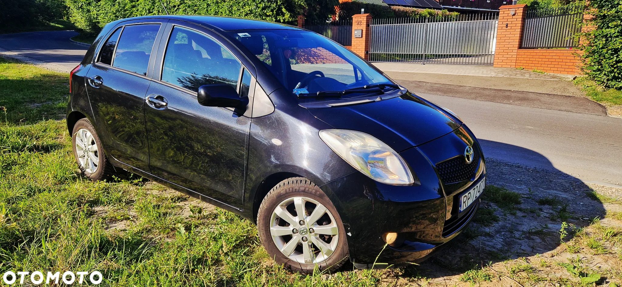 Toyota Yaris - 4