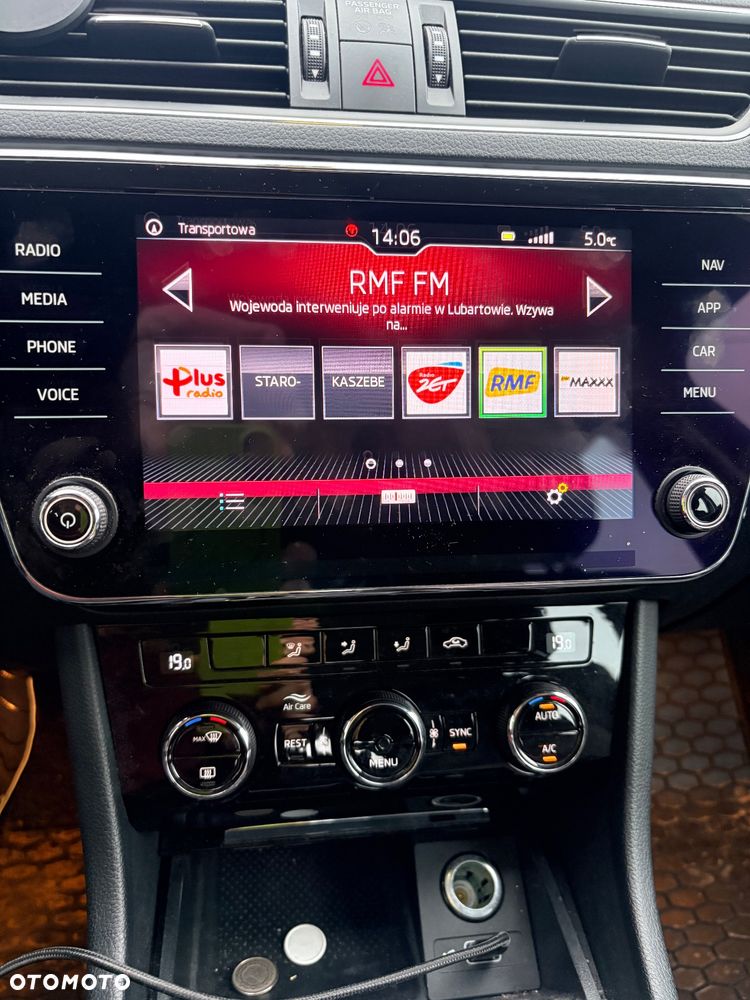 Skoda Superb 2.0 TDI Style DSG - 15