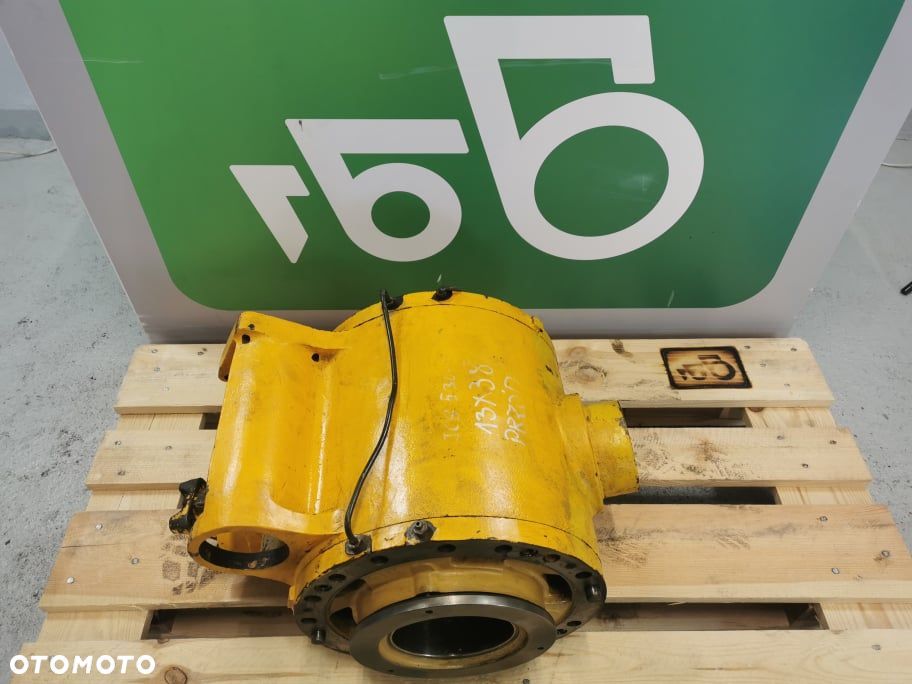 Atak kompletny JCB 530-70 {13X38 przód} - 12