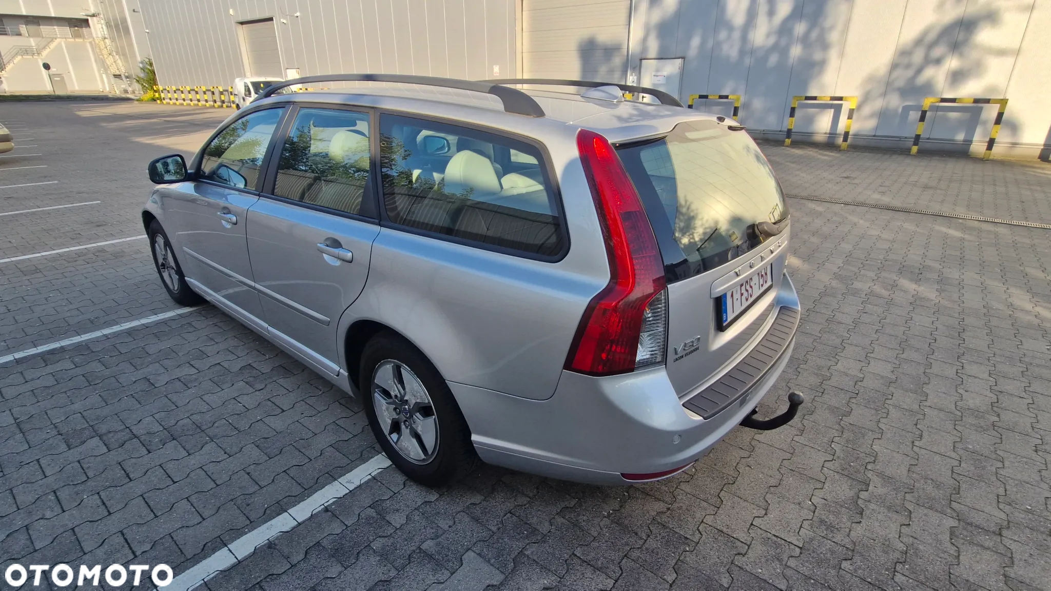 Volvo V50 1.6D DPF DRIVe Momentum - 7