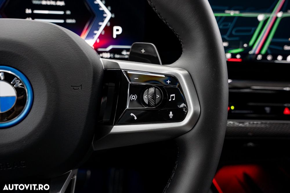 BMW Seria 5 530e xDrive AT PHEV - 34