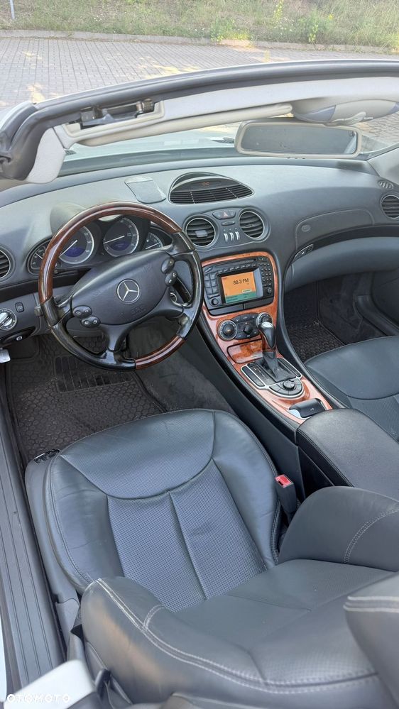 Mercedes-Benz SL 500 - 17