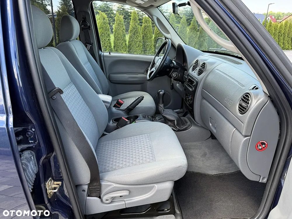 Jeep Cherokee 2.8 CRD Sport - 7