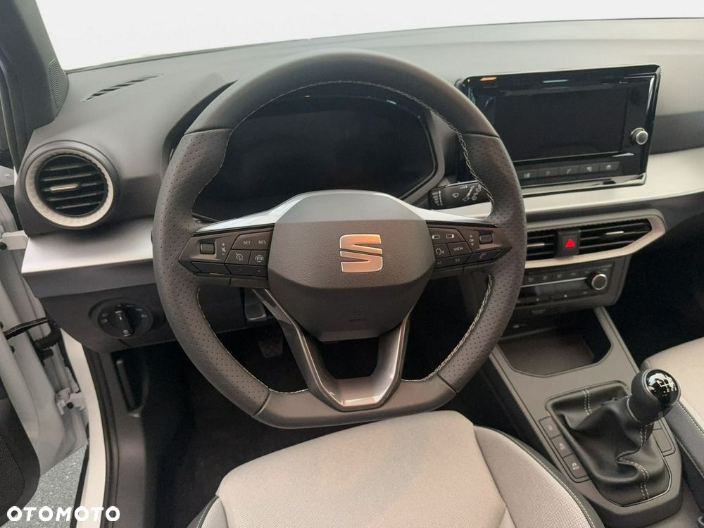 Seat Arona - 11
