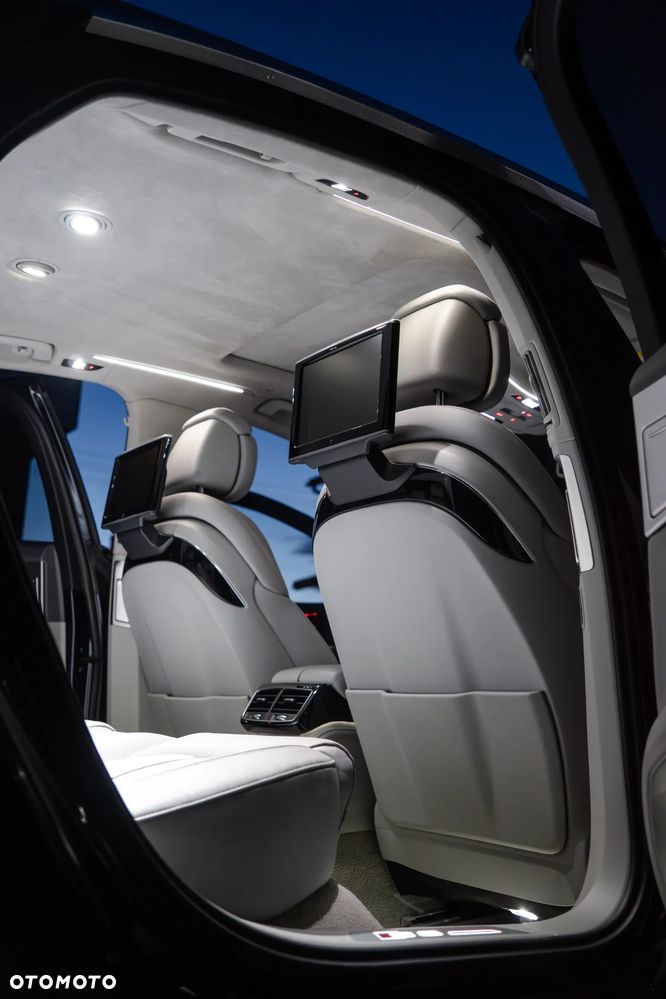 Audi S8 - 16