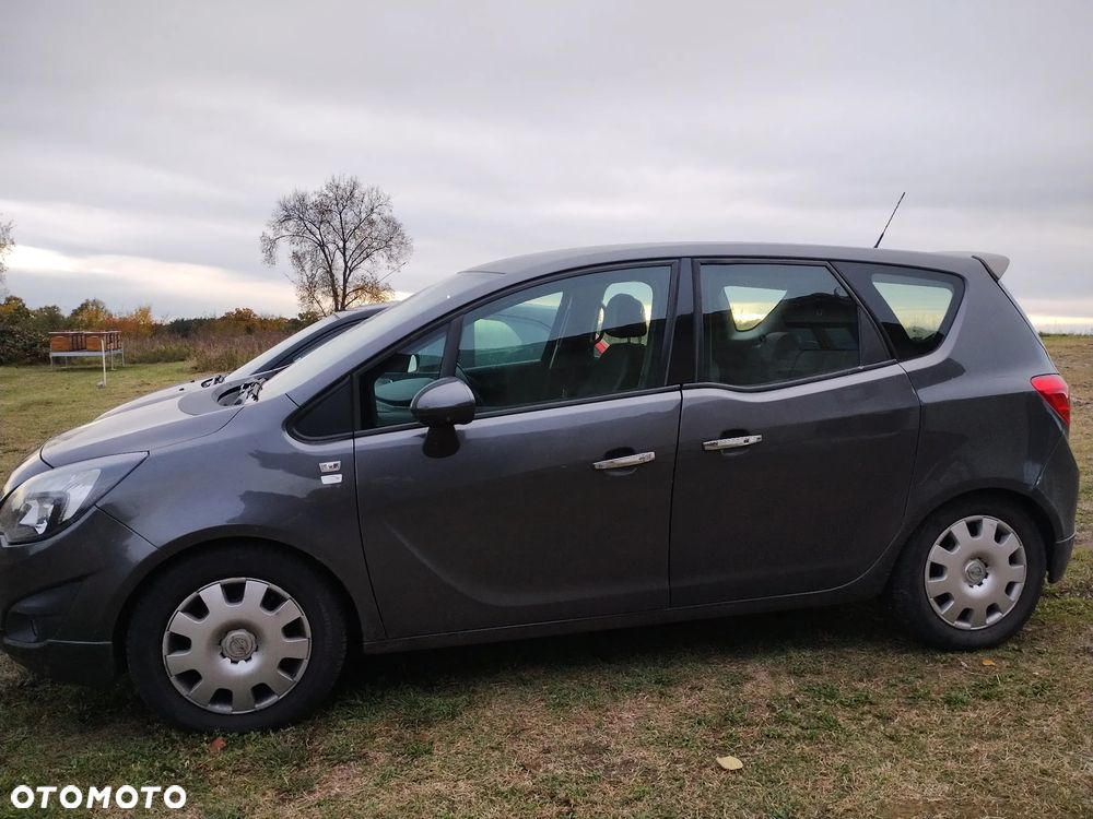 Opel Meriva 2010 photo 2