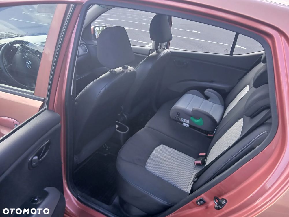Hyundai i10 1.1 Comfort - 9
