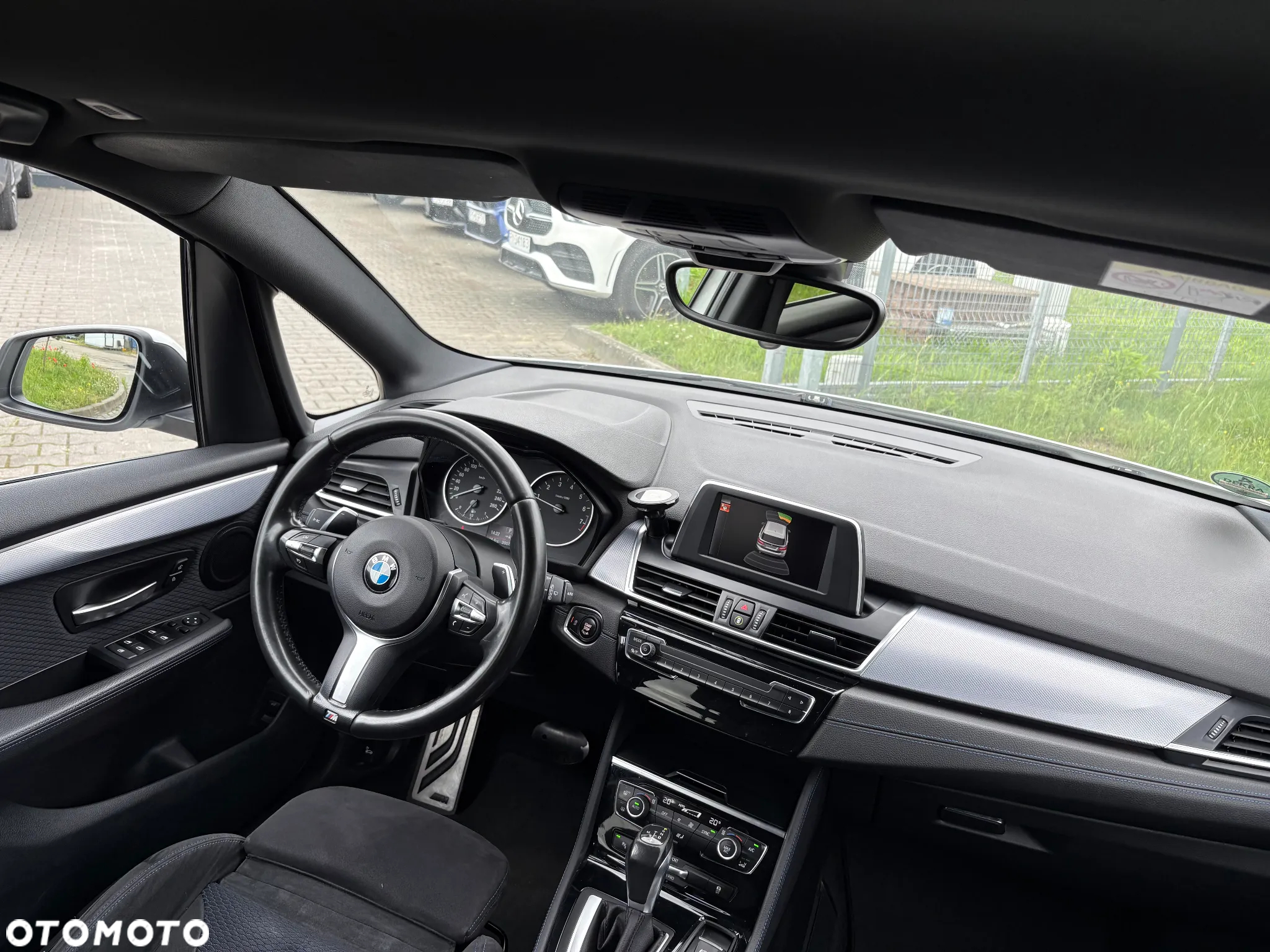 BMW Seria 2 220i GT M Sport - 26