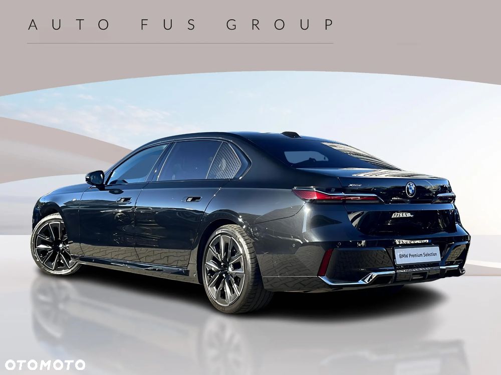 BMW Seria 7 740d xDrive sport - 4