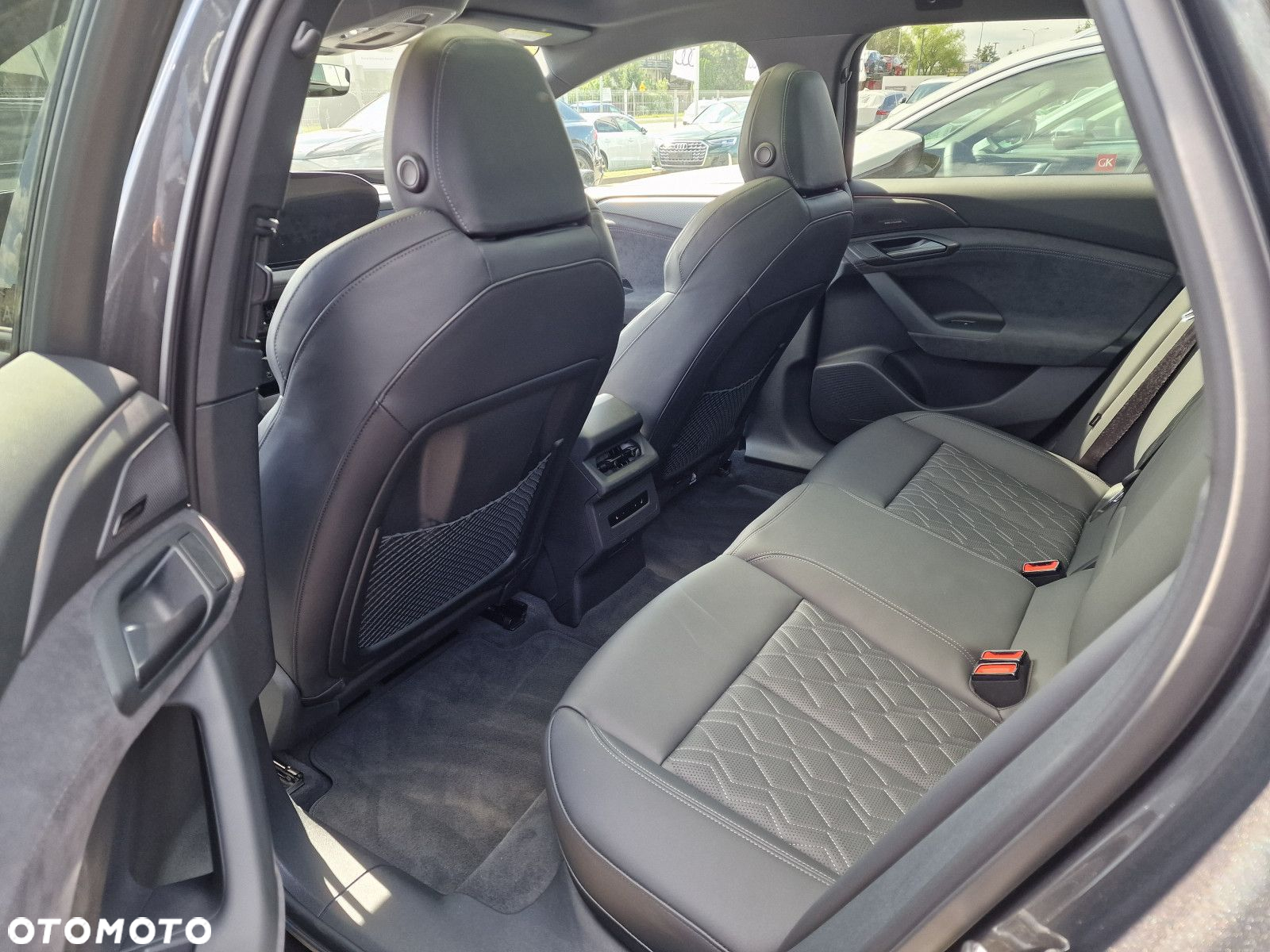 Audi S6 - 11