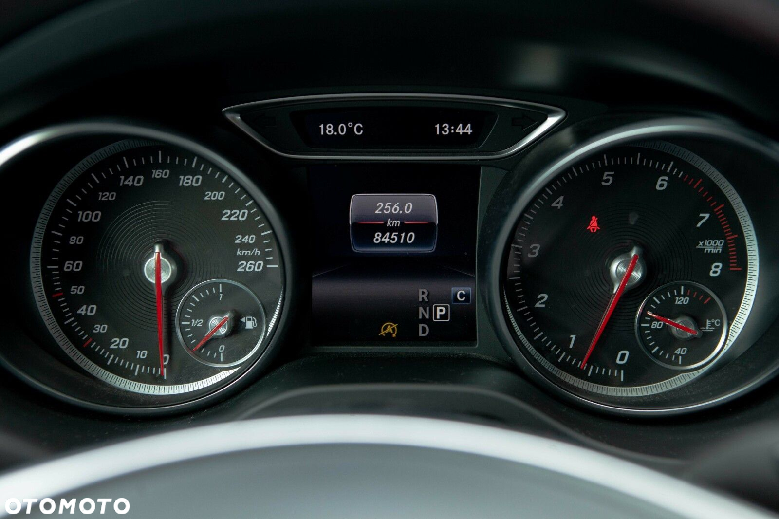 Mercedes-Benz GLA 220 4-Matic AMG Line - 37