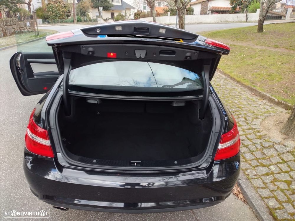 Mercedes-Benz E 220 CDi BlueEfficiency - 6