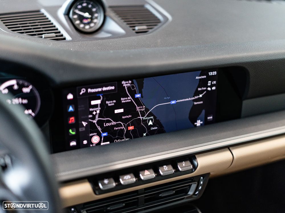 Porsche 911 (992) Carrera 4 PDK - 30