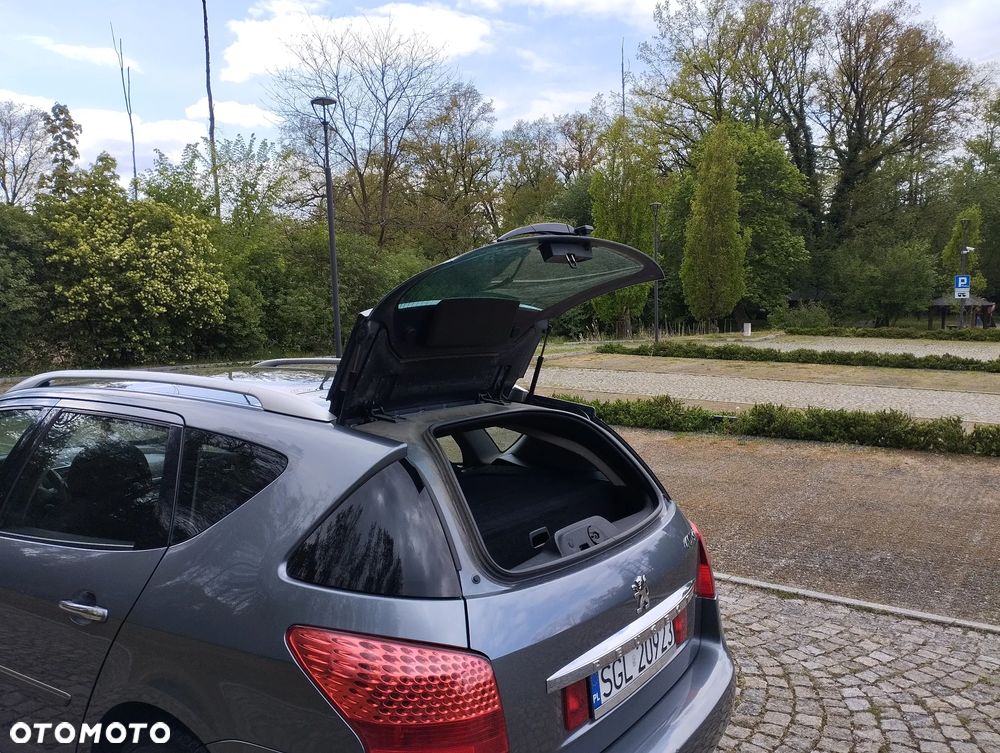Peugeot 407 HDi 135 Premium - 22