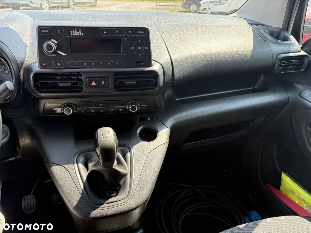 Opel Combo - 9