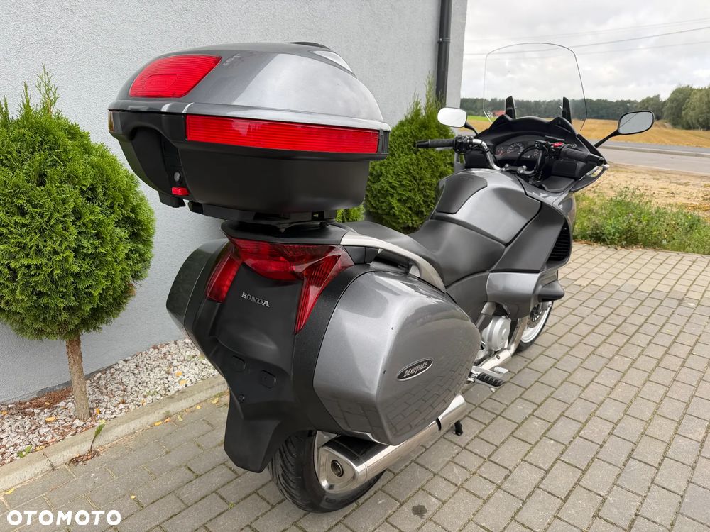 Honda NTV - 22