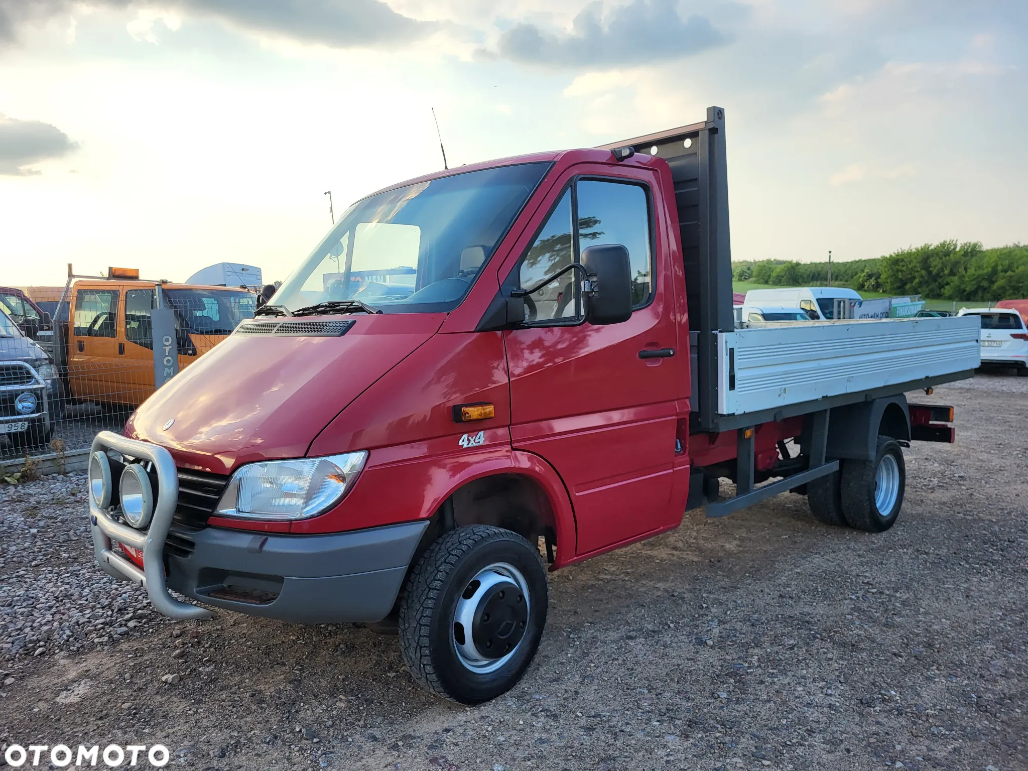 Mercedes-Benz Sprinter - 2