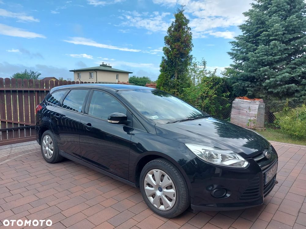 Ford Focus 1.6 Trend - 12