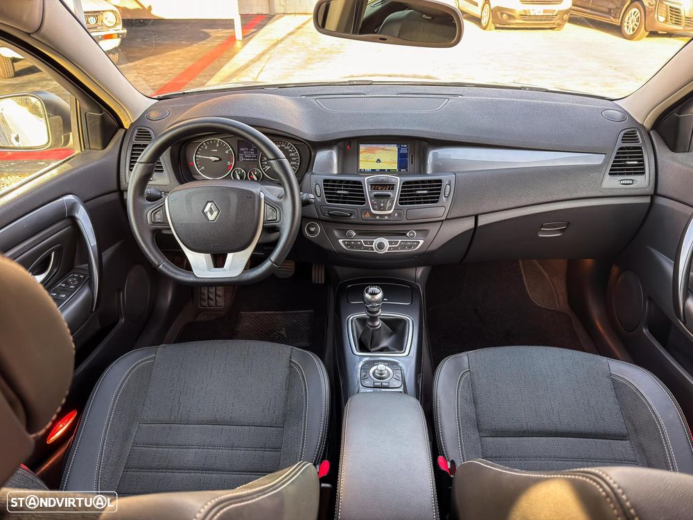 Renault Laguna Break 2.0 dCi GT 4Control - 20