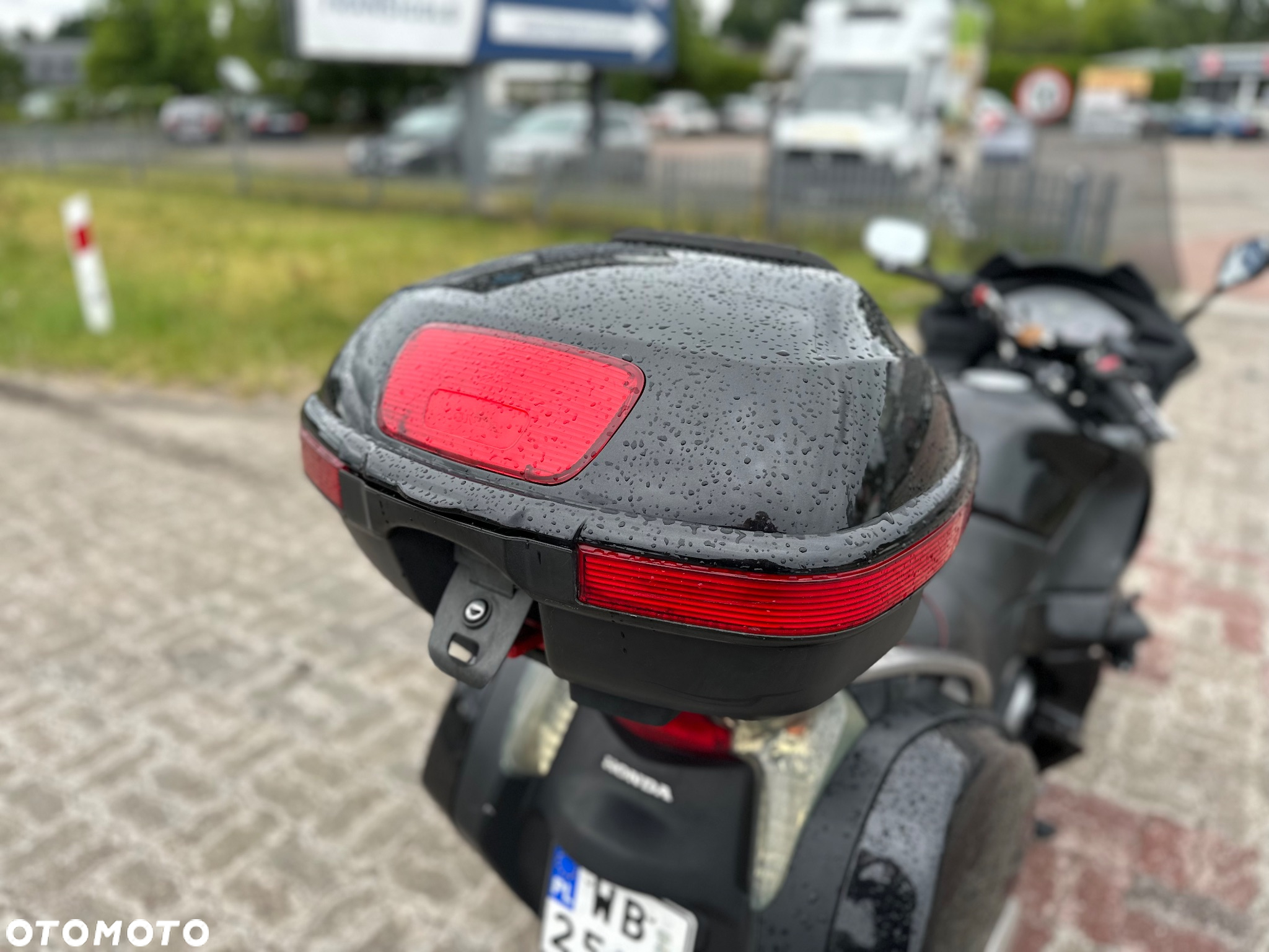 Honda NTV - 15