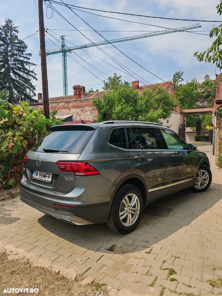 Volkswagen Tiguan 2.0 TDI SCR 4MOTION BlueMotion Technology Comfortline - 6