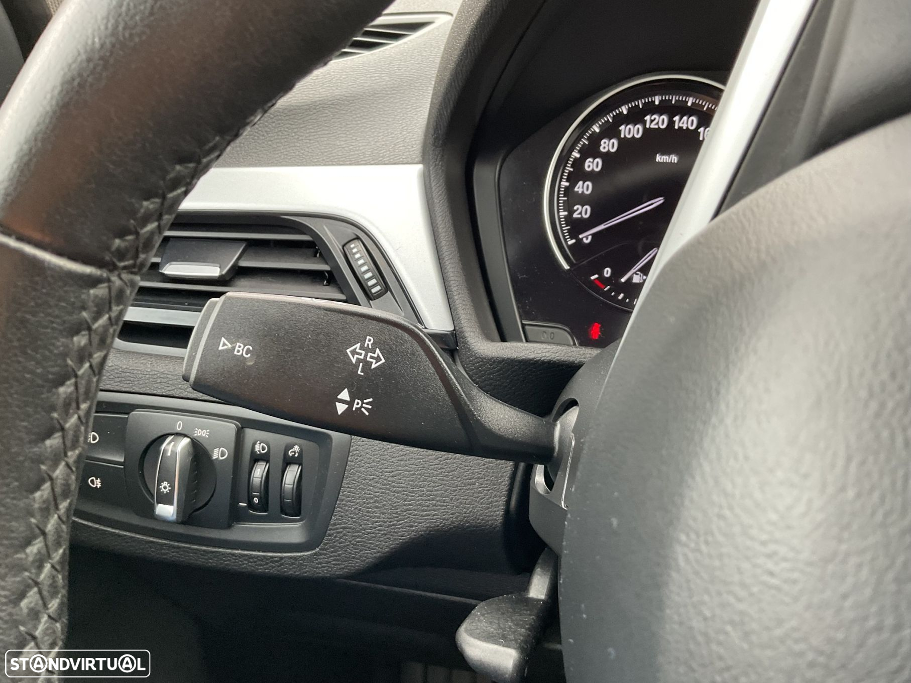 BMW X1 16 d sDrive Auto - 44