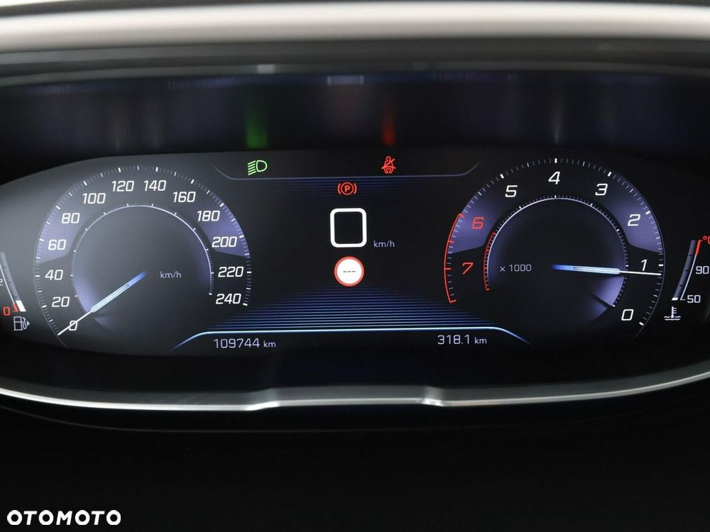 Peugeot 3008 1.2 PureTech Active Pack S&S - 22