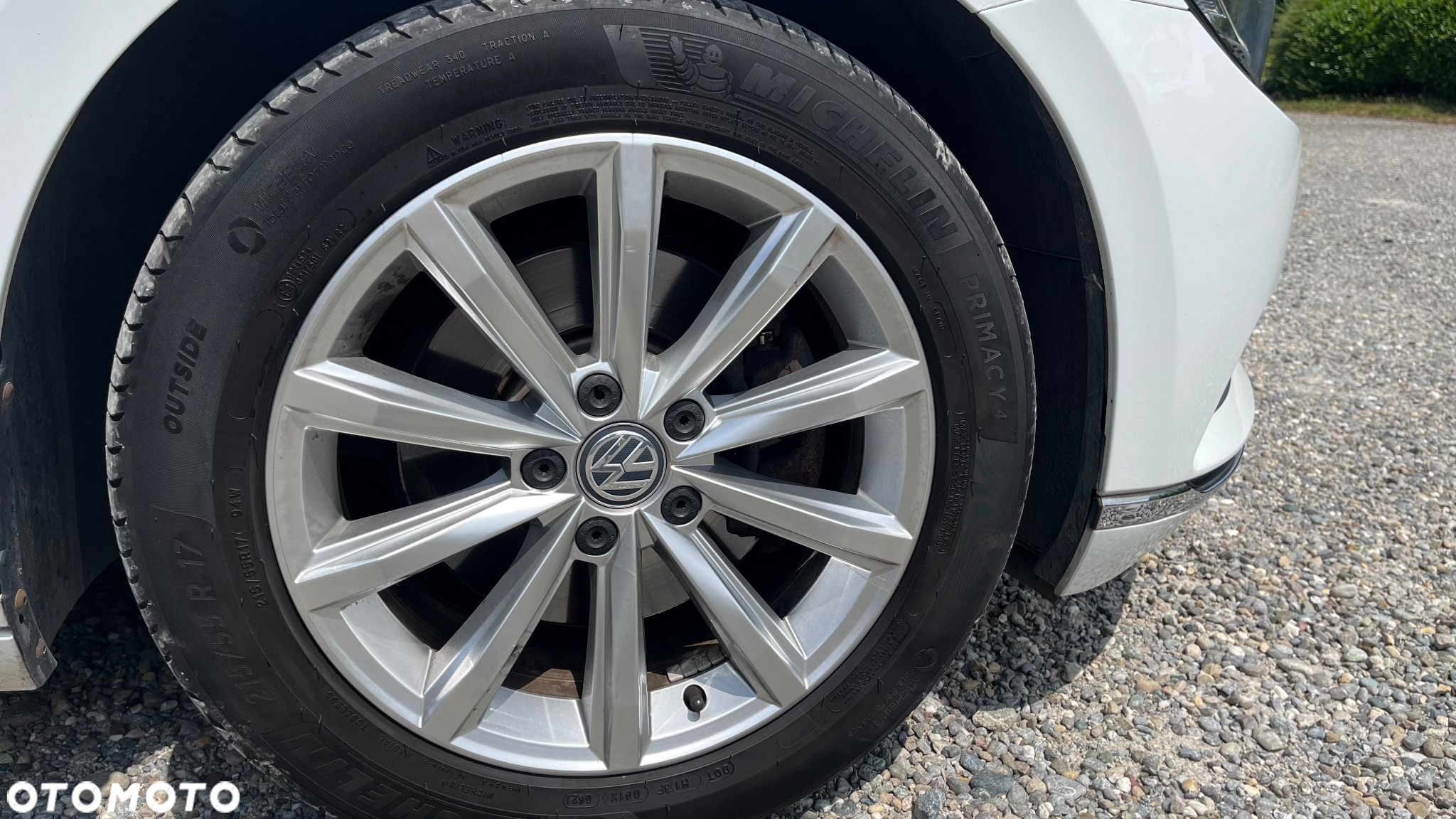 Volkswagen Passat - 18