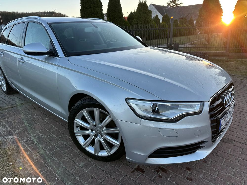 Audi A6 Avant - 11