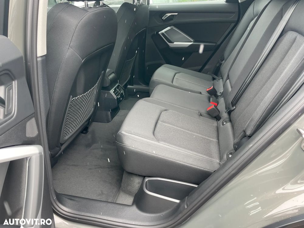 Audi Q3 2.0 35 TDI S tronic Basic - 15