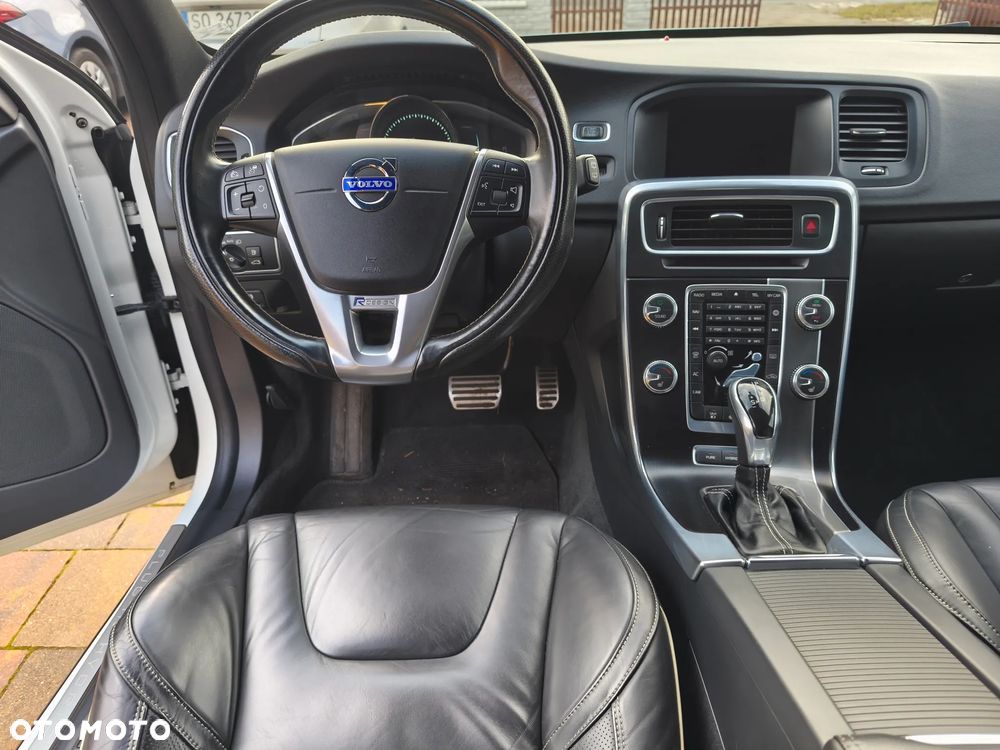 Volvo V60 - 16