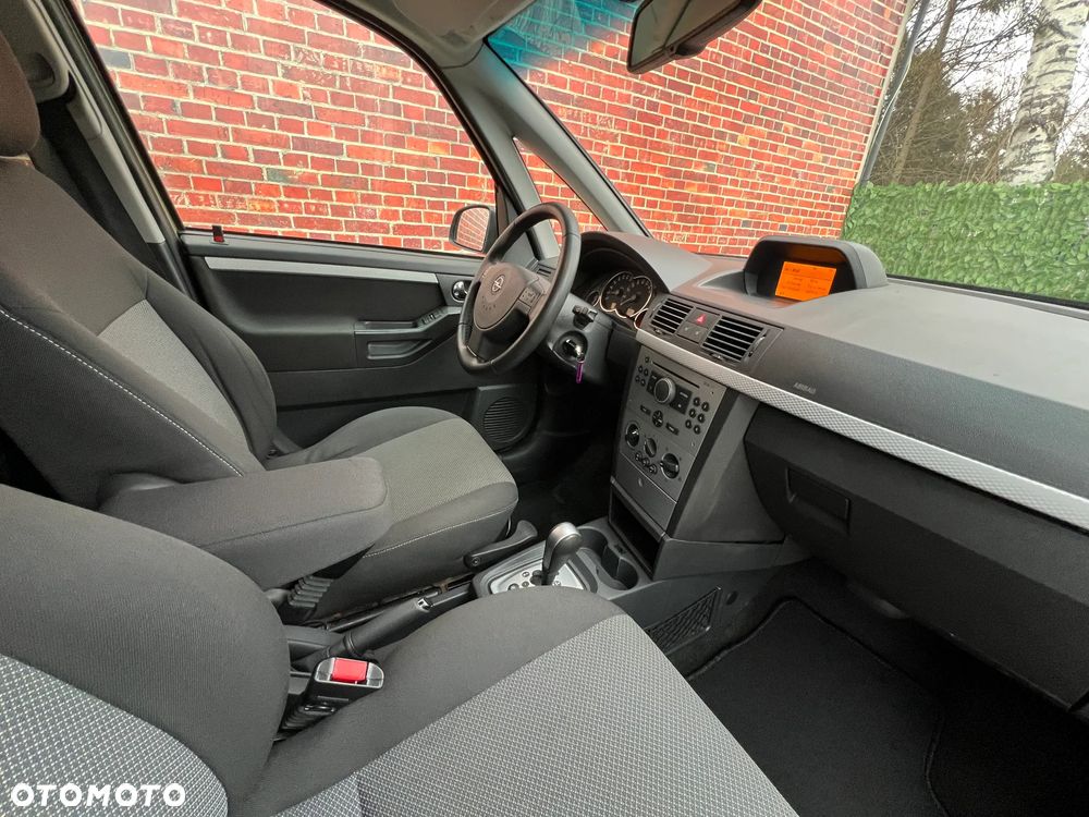 Opel Meriva - 8