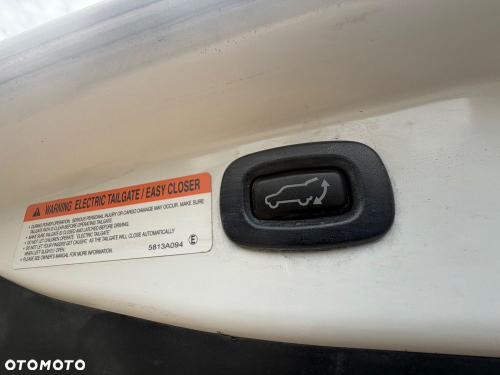 Mitsubishi Outlander Intense + - 11
