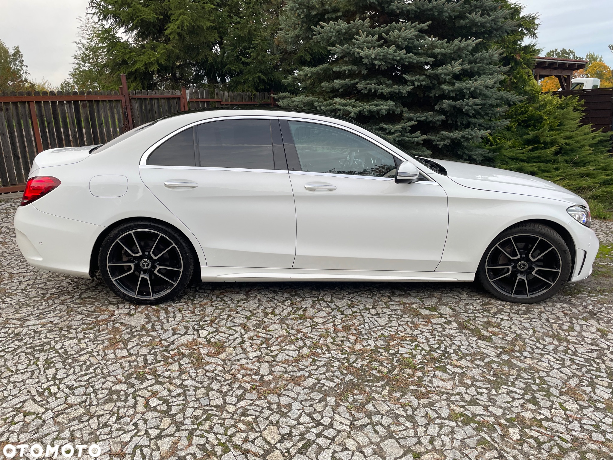 Mercedes-Benz Klasa C 220 d 9G-TRONIC - 4