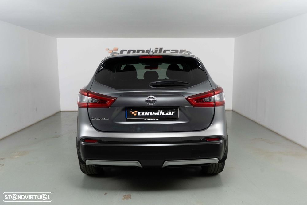 Nissan Qashqai 1.3 DIG-T N-Connecta J18 - 6