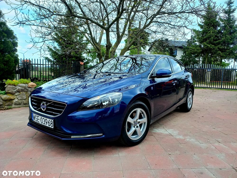 Volvo V40 - 2