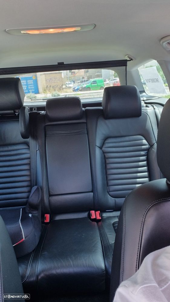 VW Passat Variant 2.0 TDI Highline DSG 136g - 7